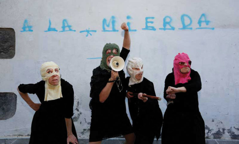 Femmes-Hortzmuga Teatroa