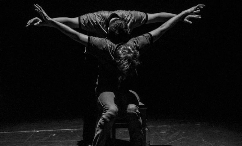 Encuentros-Compañía Dennis Santacana