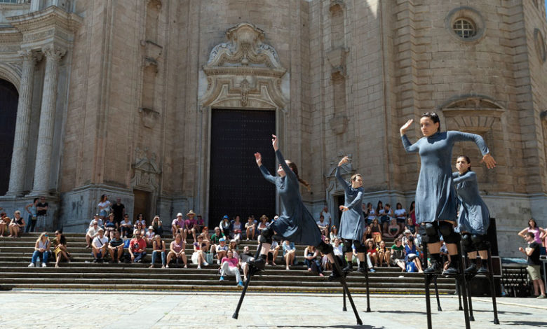 Mulïer-Maduixa-Foto Miguel Gómez