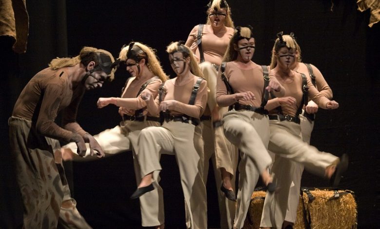 Historia de un caballo - Agrupación Escénica Enrique Rambal