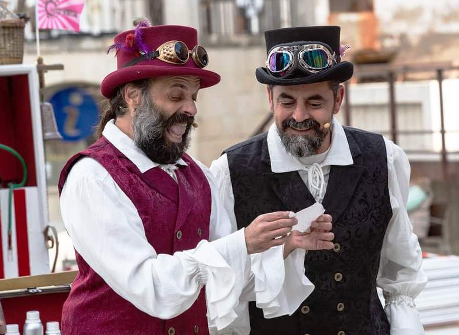 Escena de MERCANCHIFLES de Teatrapo