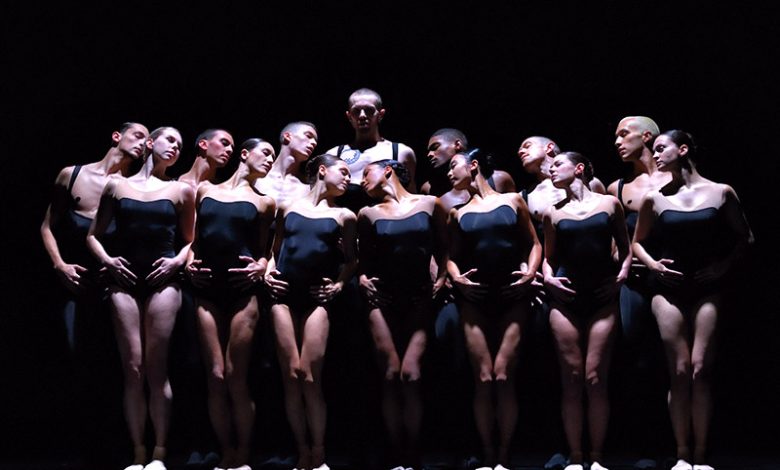 Ballet BC Bedroom Folk Sharon Eyal and Gai Behar photo©Michael Slobodian artezblai