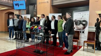 Organizadores y equipo artistico de la gala artezblai