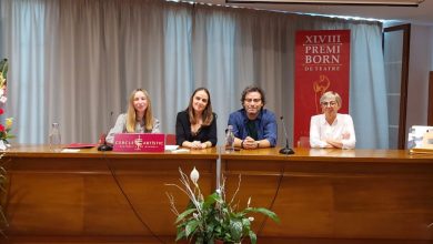 Ganador Premi Born 2023 junto a Secretaras y Presidenta