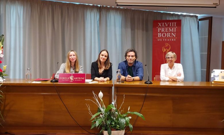 Ganador Premi Born 2023 junto a Secretaras y Presidenta