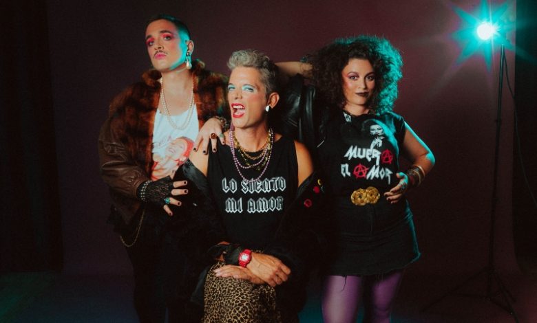 'Cançons que acaben en fade out' La Copla de Wisconsin artezblai