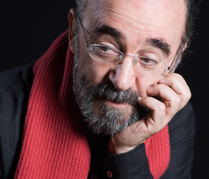 ÁLEX ANGULO artezblai