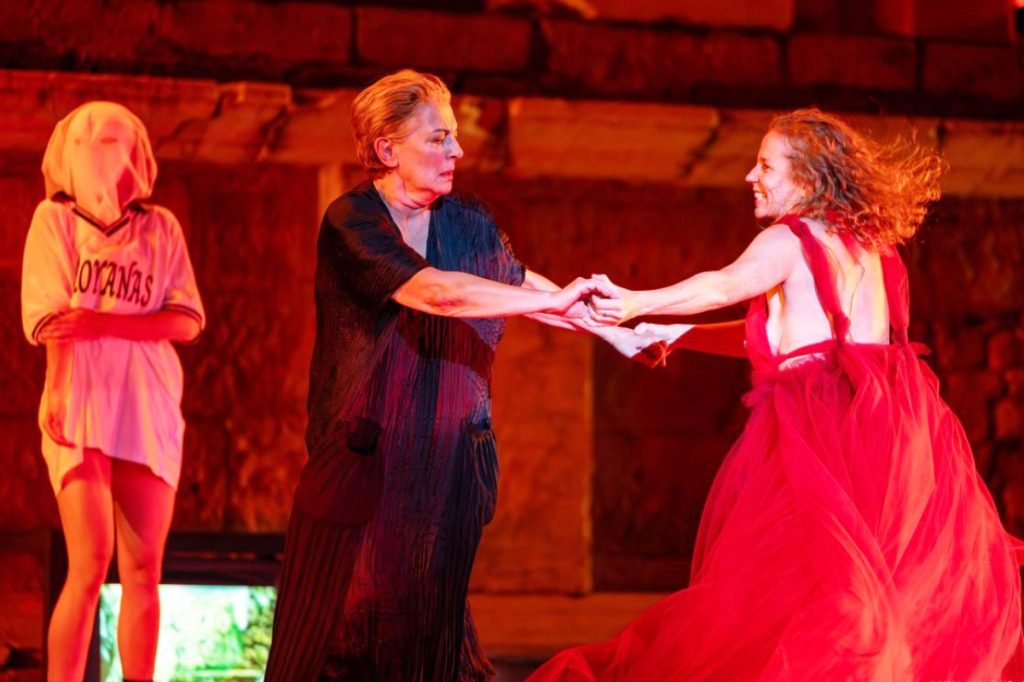 Una escena de Las Troyanas