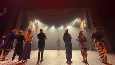 Saludo en el Teatro Jovellanos